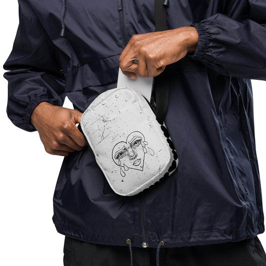 Crybaby Heart crossbody bag - Mung Bean!